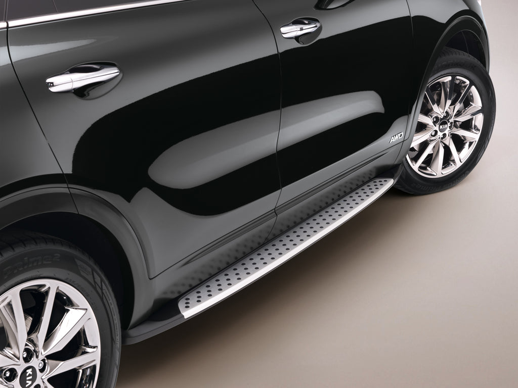Genuine Kia Sorento Integrated Side Steps, Sporty C6F37AC100 image 1
