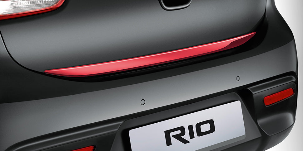 Rio Red Tailgate Trim Line 2017 Onwards H8491ADE00RD image 1
