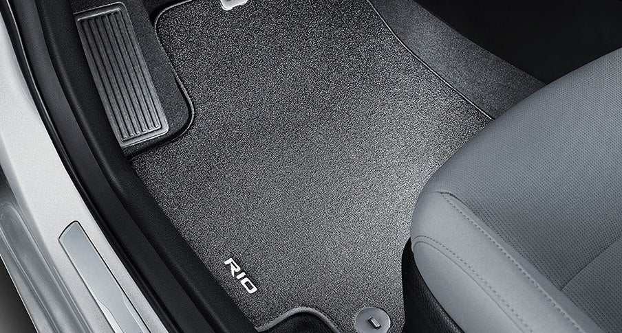 Kia Rio 2017-Present Velour Carpet Mats H8143ADE10 image 1