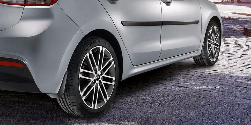 Kia Rio 5DR (YB) Side Door Mouldings H8271ADE00 image 1